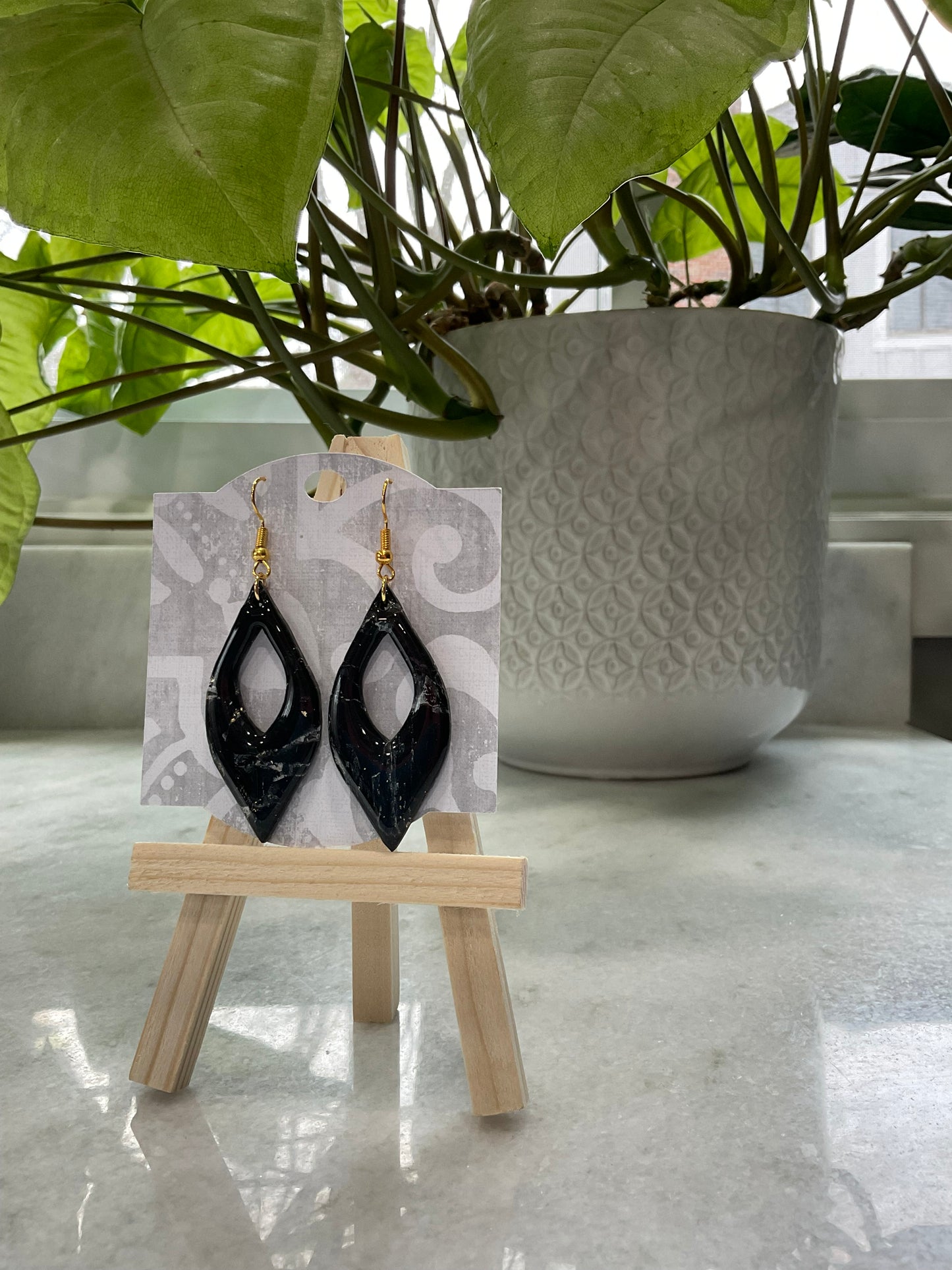 Black Marble Shania