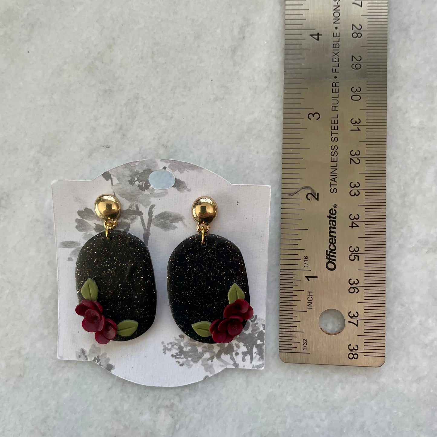 Black Sparkly Minnie