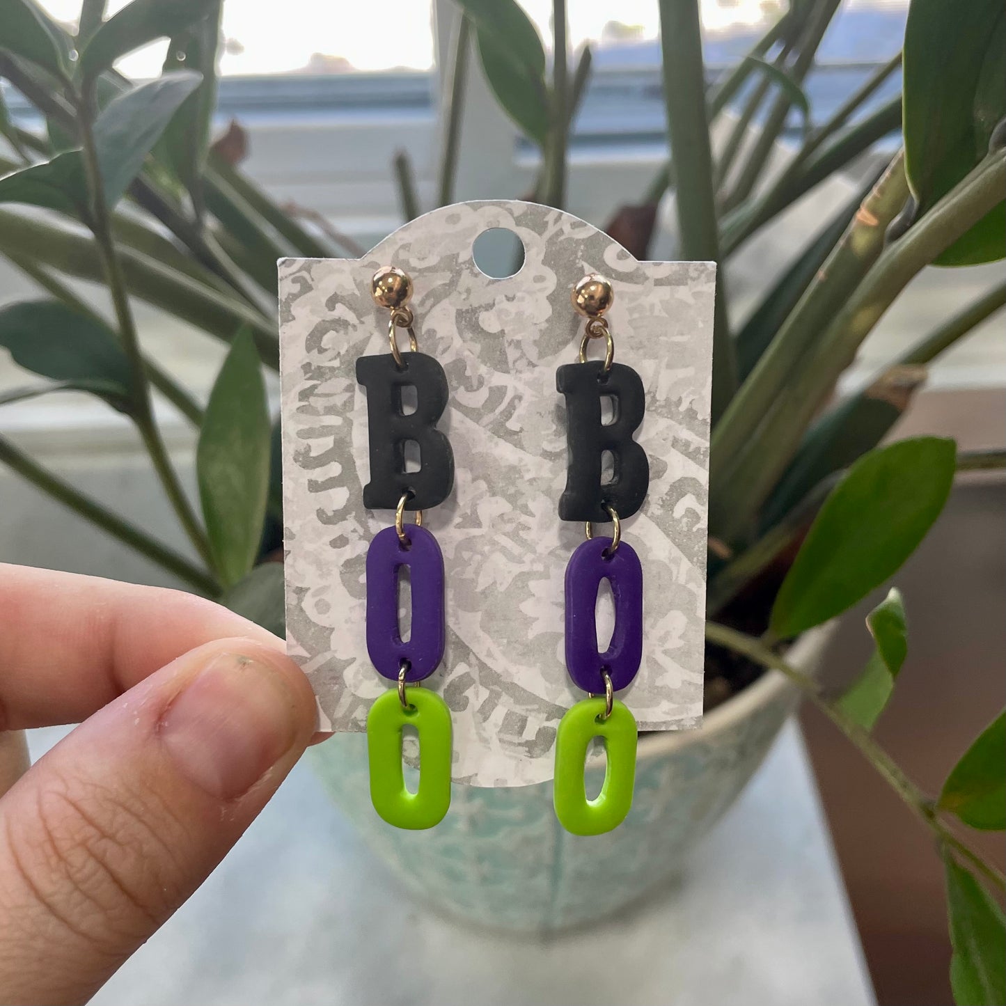 Boo Dangles