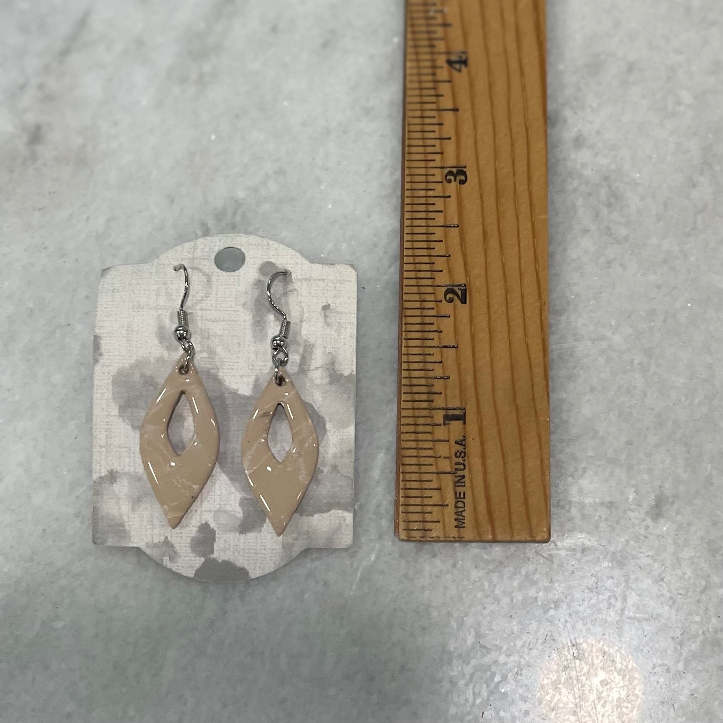 Tan Marble Reba