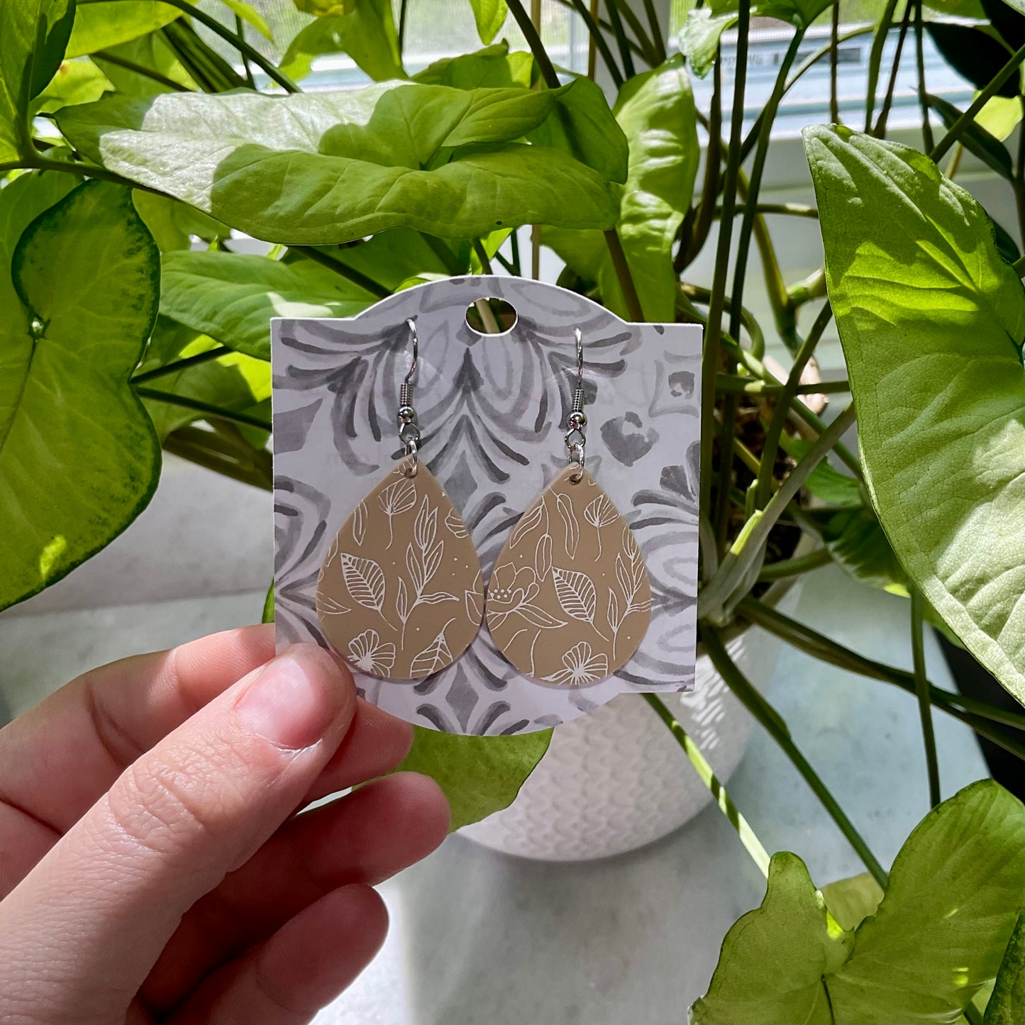 Sahara Floral Dolly