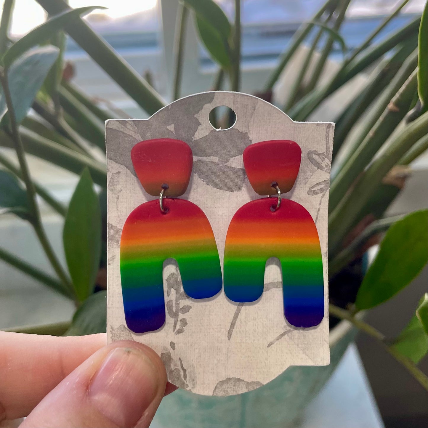 Rainbow Uneven Arches