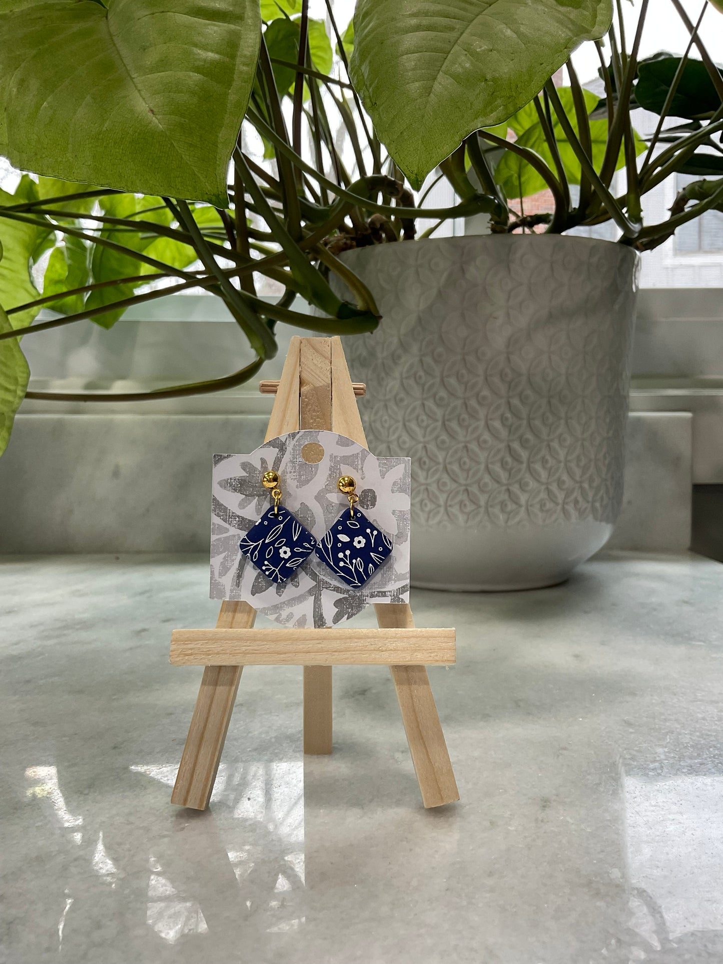 Navy Floral Seirra