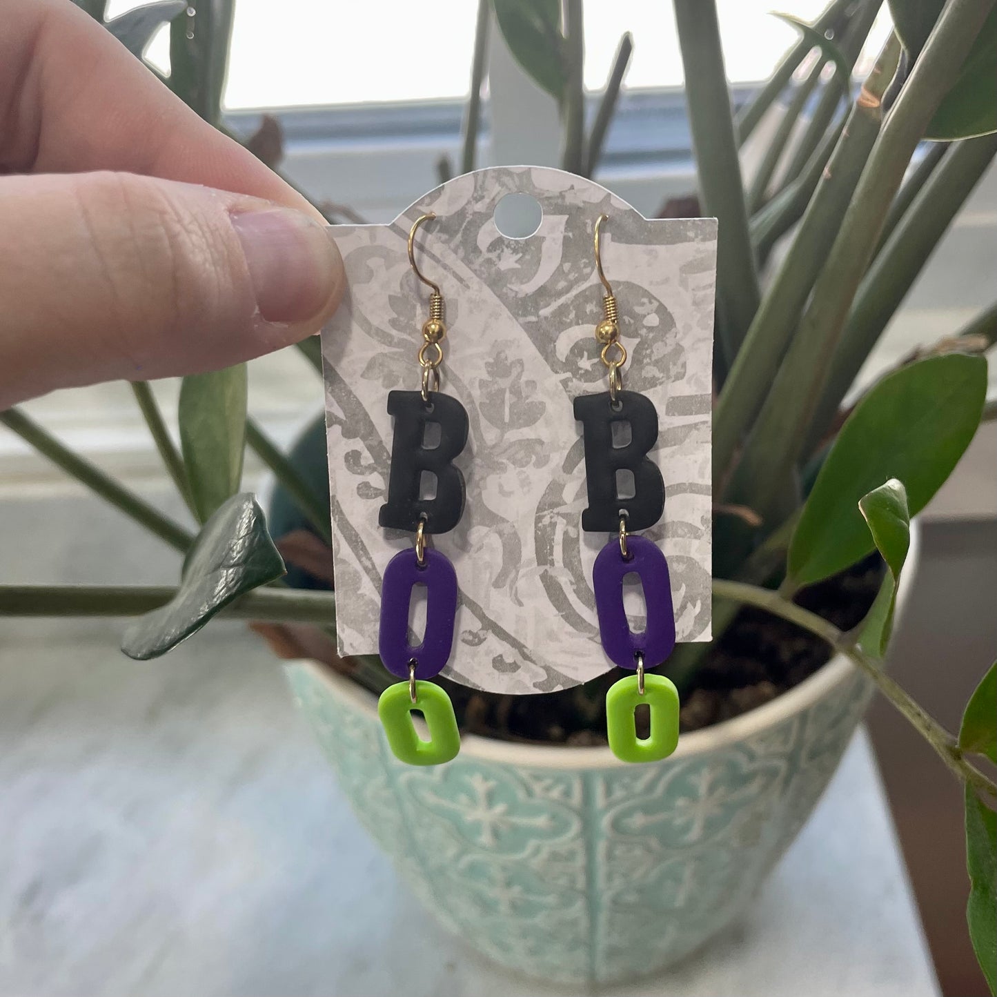 Boo Dangles