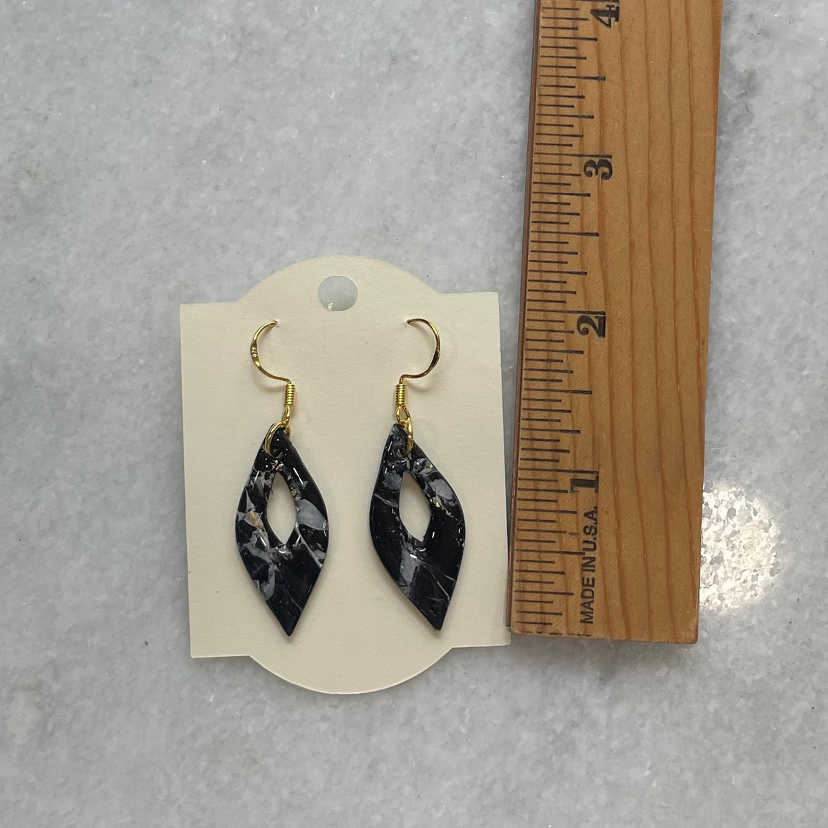 Black Marble Reba