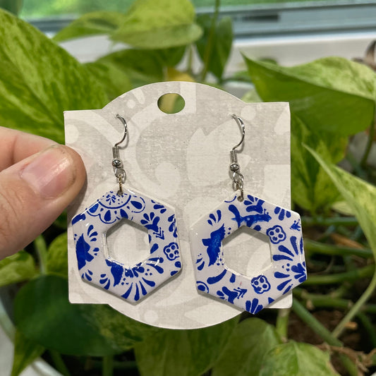 Blue China Wynonna