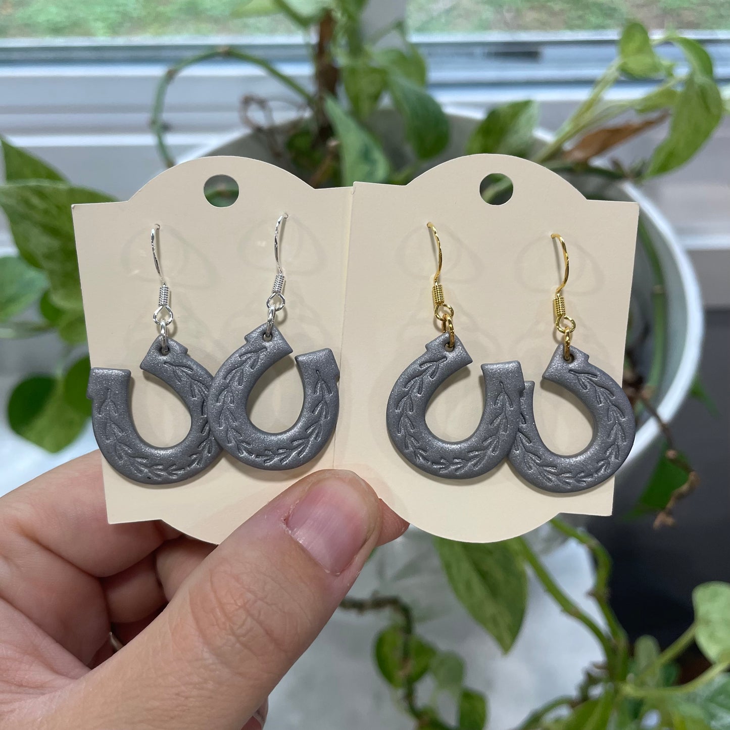 Horse Shoes