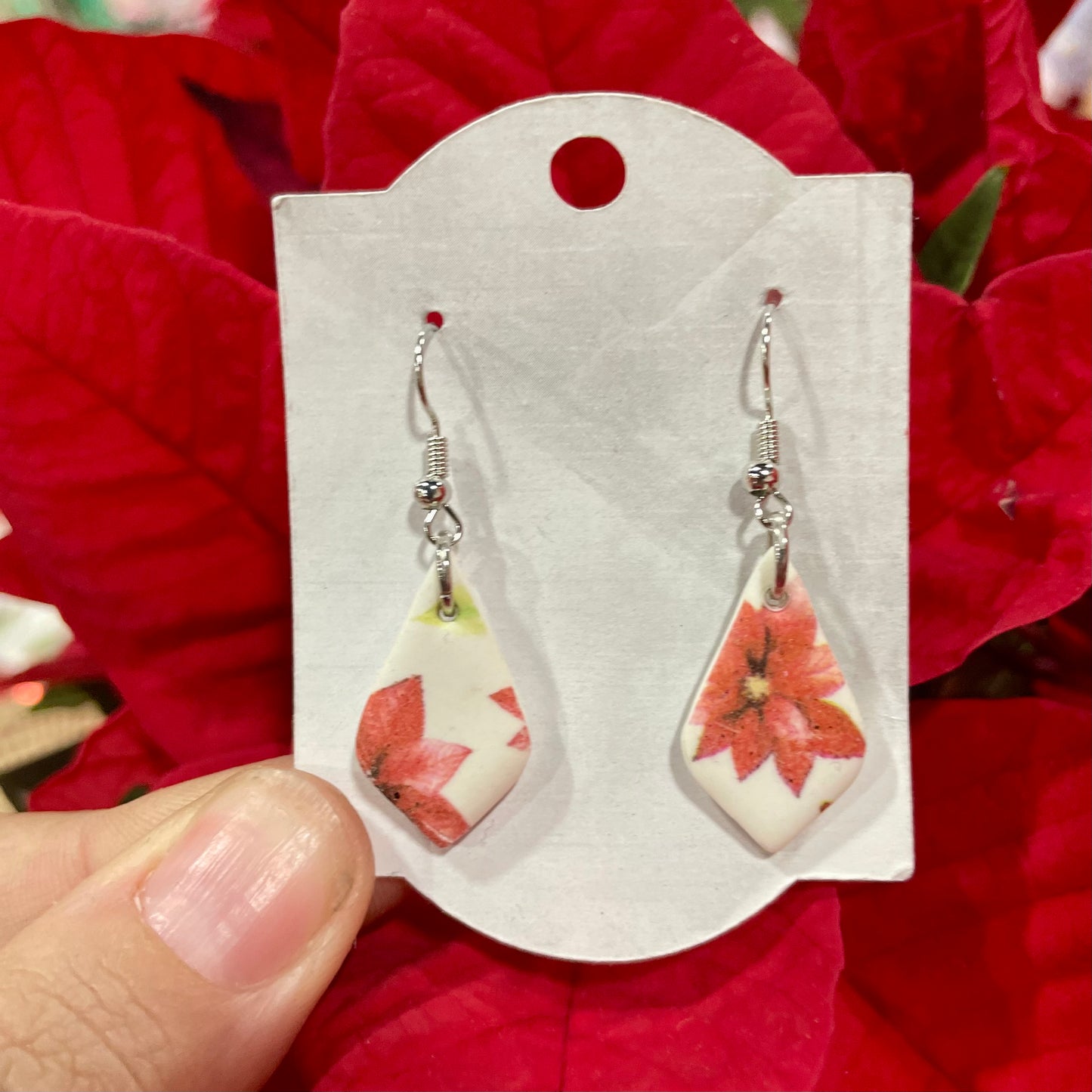 Poinsettia Teardrops