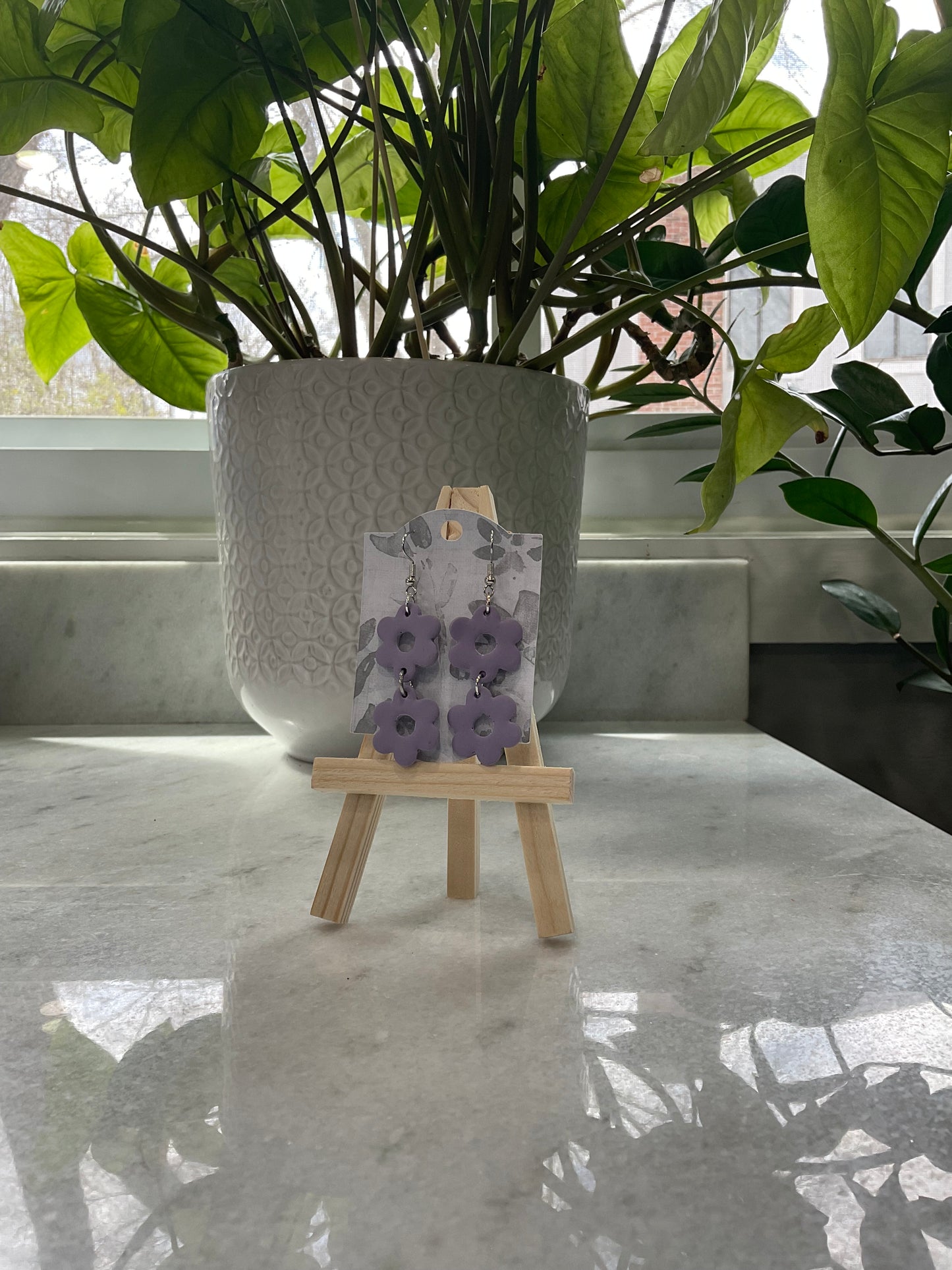 Retro Cascading Floral Spring Purples