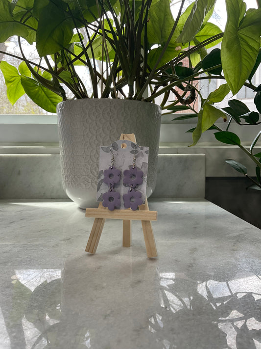 Retro Cascading Floral Spring Purples