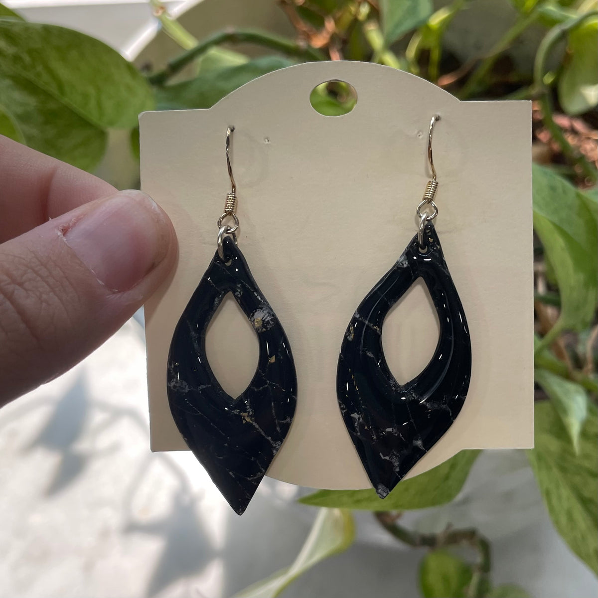 Black Marble Shania