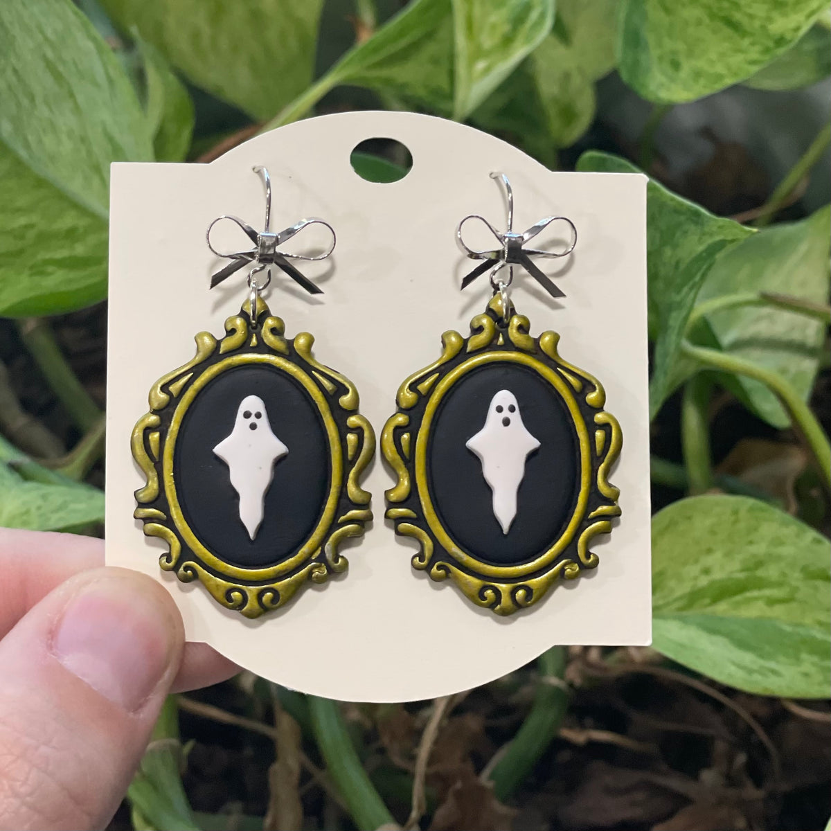 Ghost Picture Frame