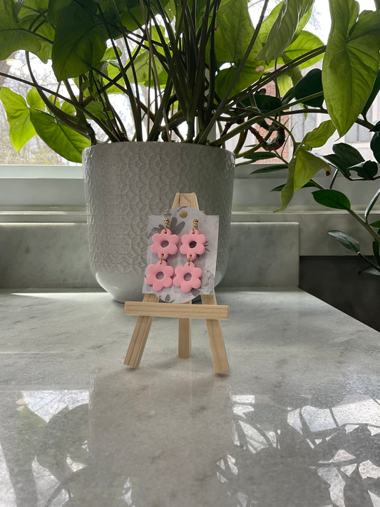 Retro Cascading Floral Spring Pinks