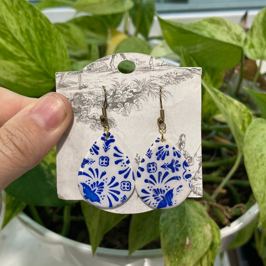 Blue China Dolly