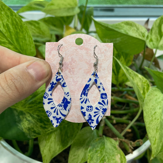 Blue China Shania