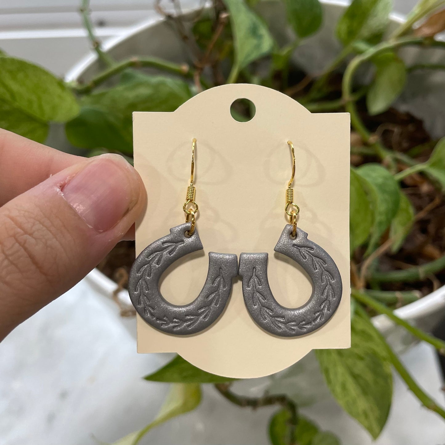 Horse Shoes