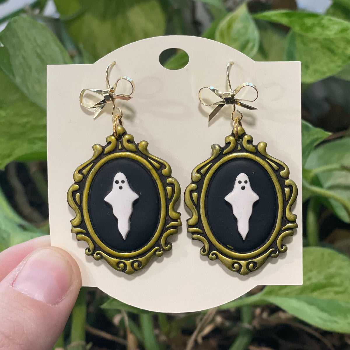 Ghost Picture Frame