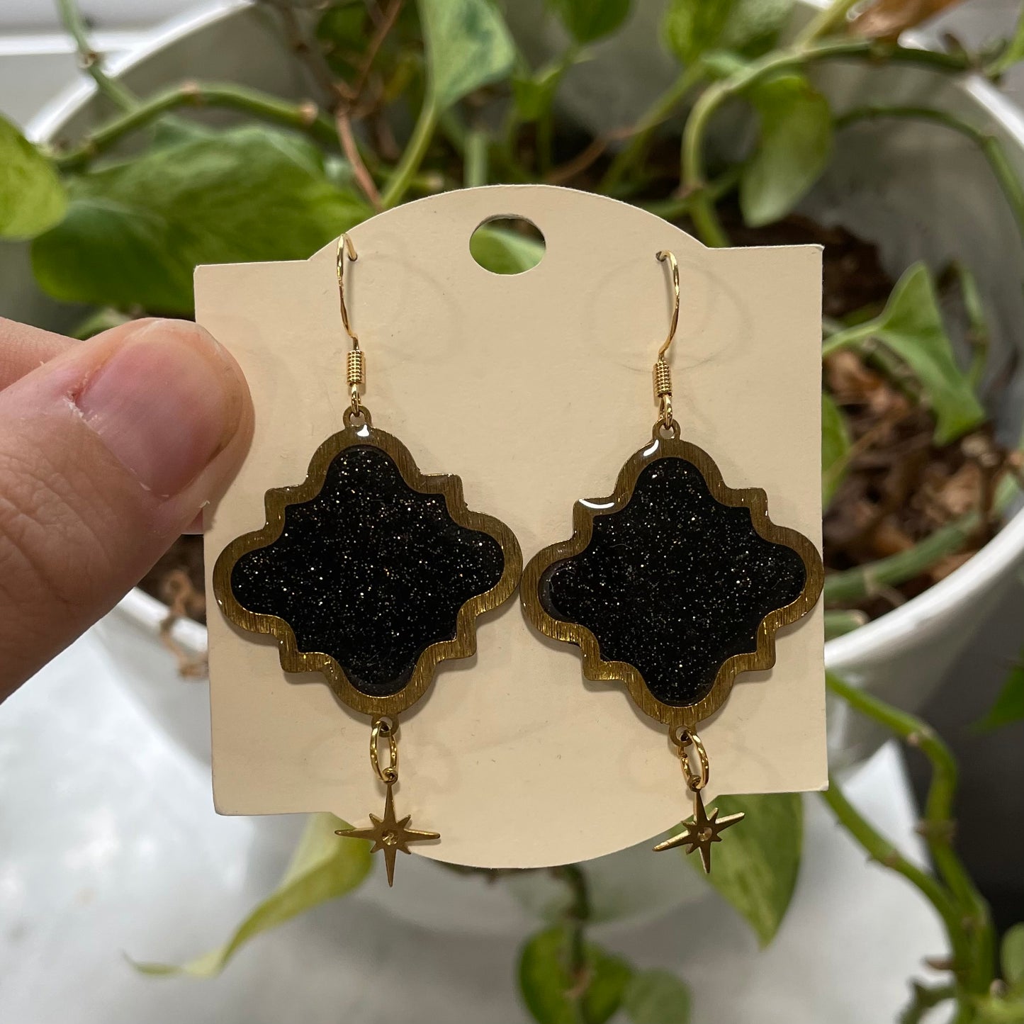 Bezeled Clover and Star