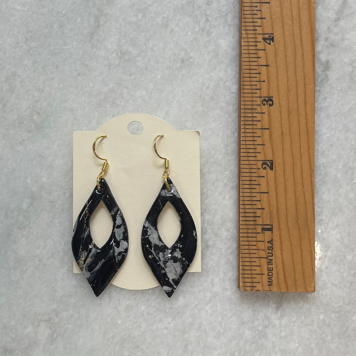 Black Marble Shania